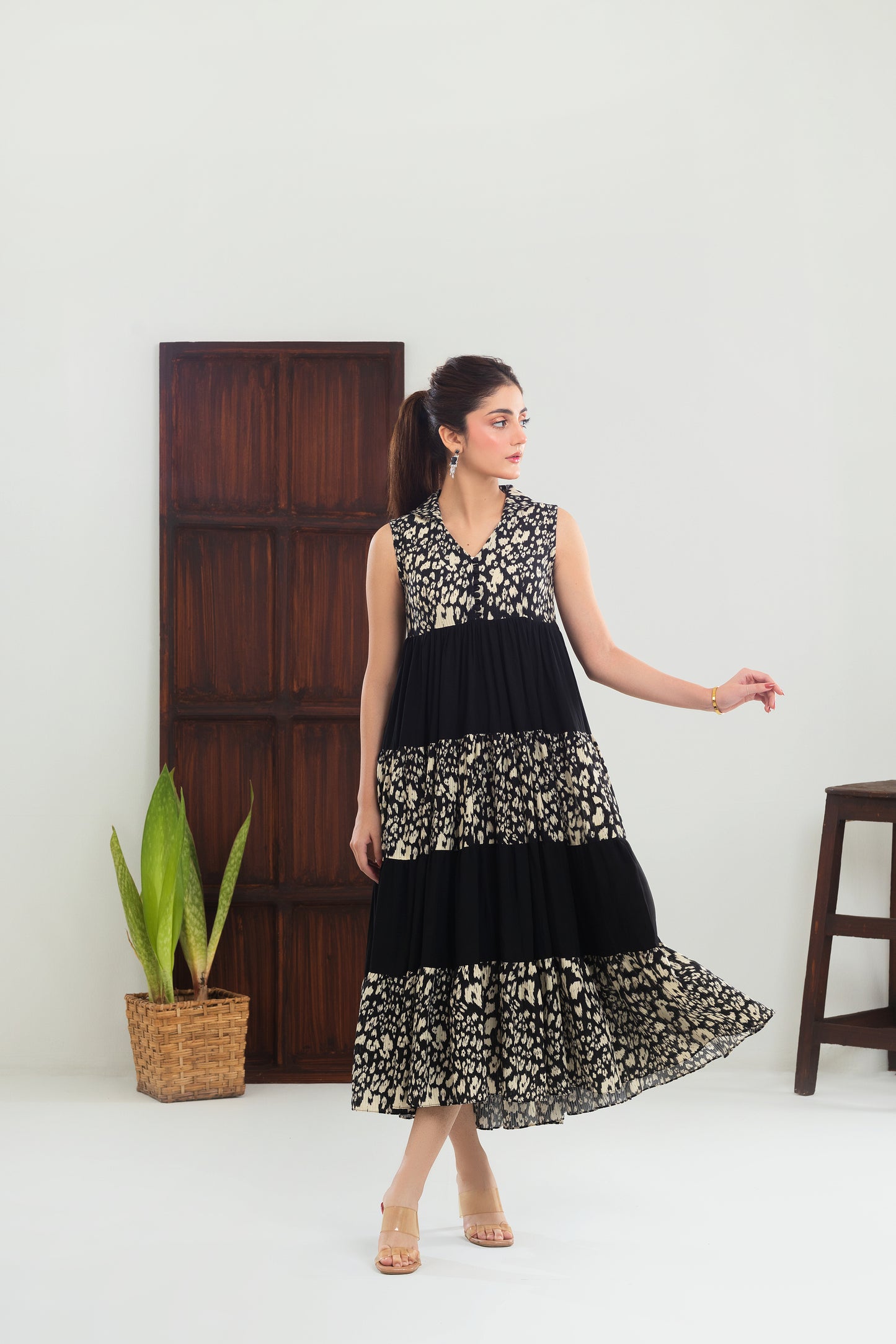 Black n White Tiered Dress