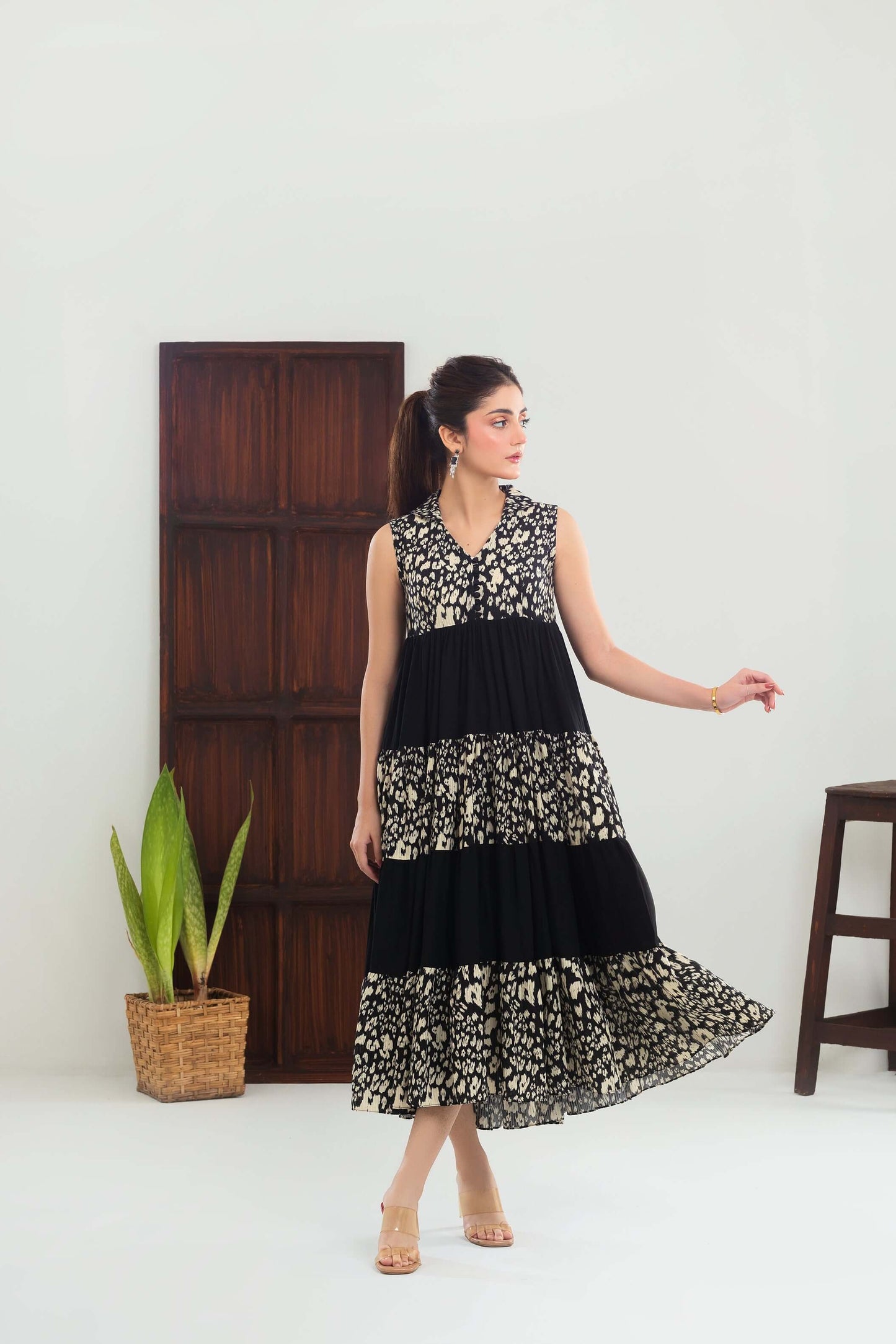 Black n White Tiered Dress