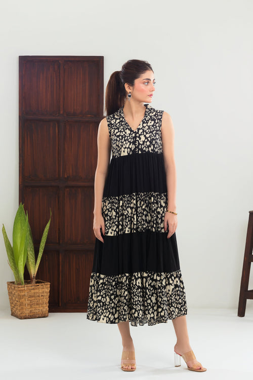 Black n White Tiered Dress